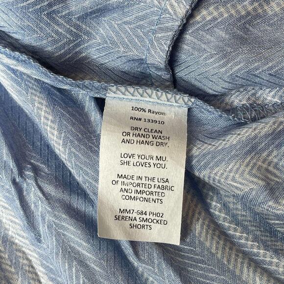 Show Me Your Mumu Serena Smocked Shorts Blue and White Size Small - Picture 5 of 7